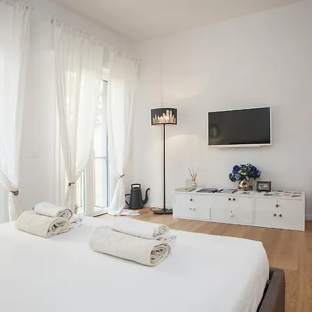Lovethestylish Oldbridge - Lovetheapartments Apartment Florence